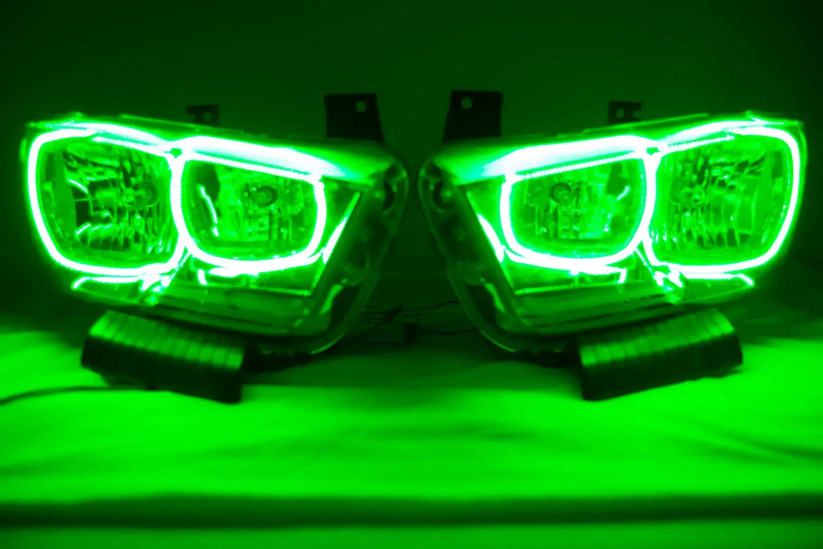 2011-2014 Dodge Charger Headlights - ORACLE Green LED Halo Kit Pre-Installed - Image 4