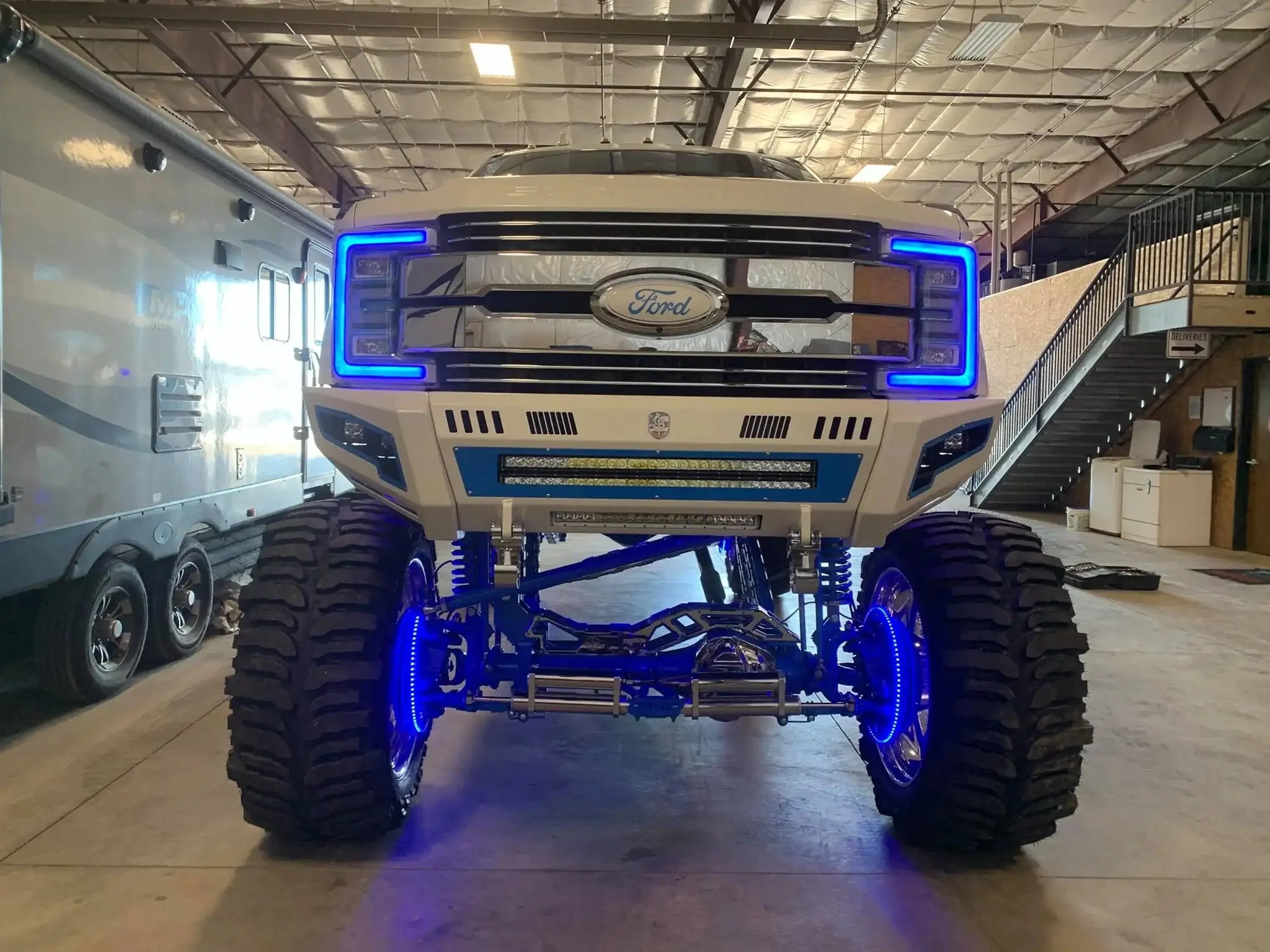 ORACLE Lighting 2017-2019 Ford F-250 /F-350 Superduty ColorSHIFT Headlight DRL Upgrade Kit - Image 3