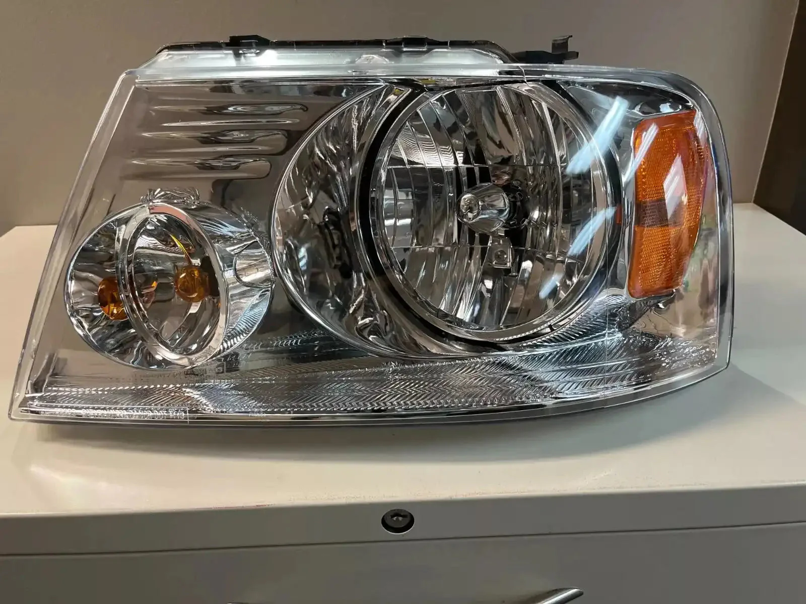 Eagle Eye 2004-2008 Ford F-150 Driver Side Head Light - FR390-B001L - Image 2