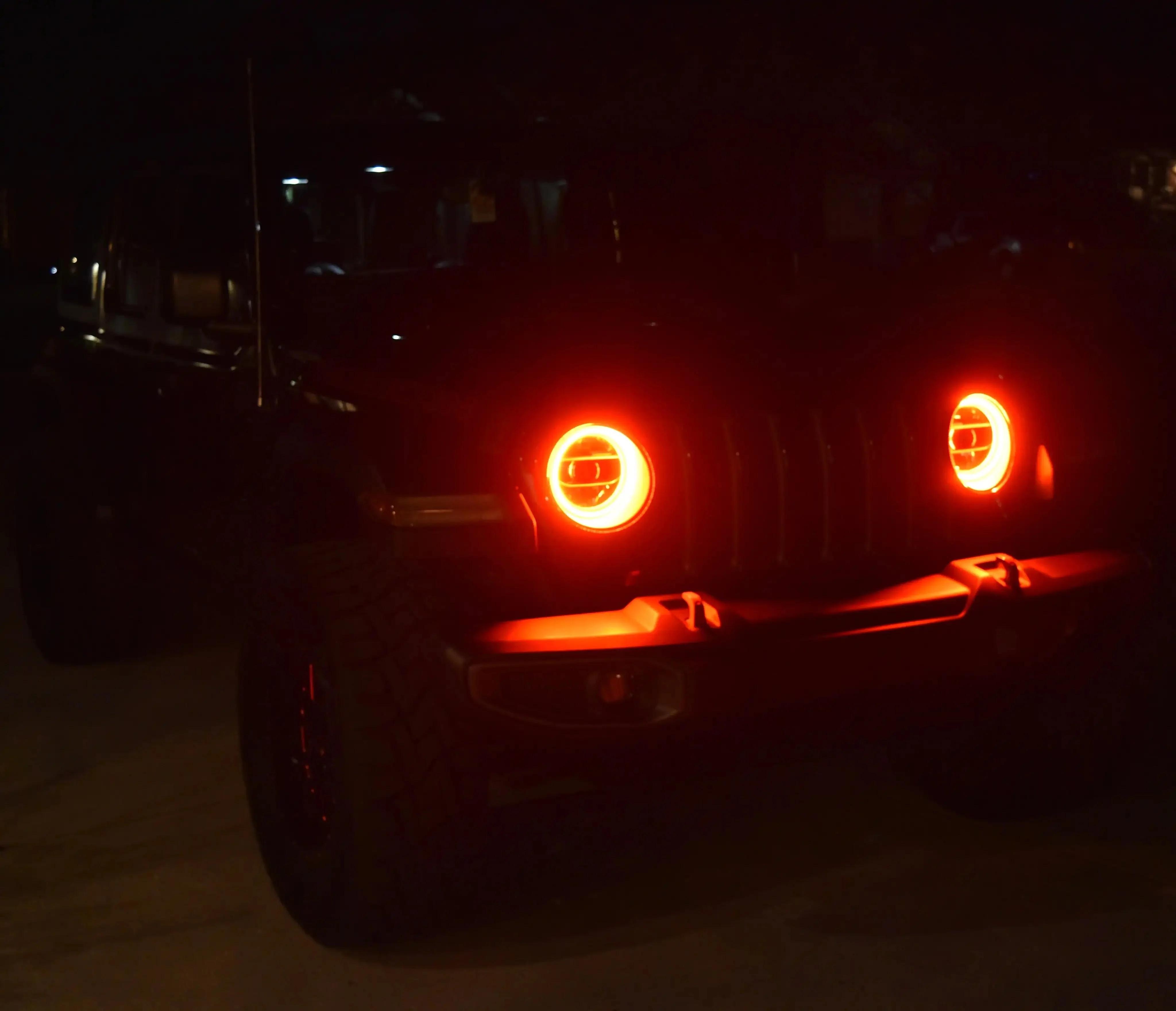 ORACLE Lighting 2020-2025 Jeep Gladiator JT LED Headlight Surface Mount Halo Kit - Image 12