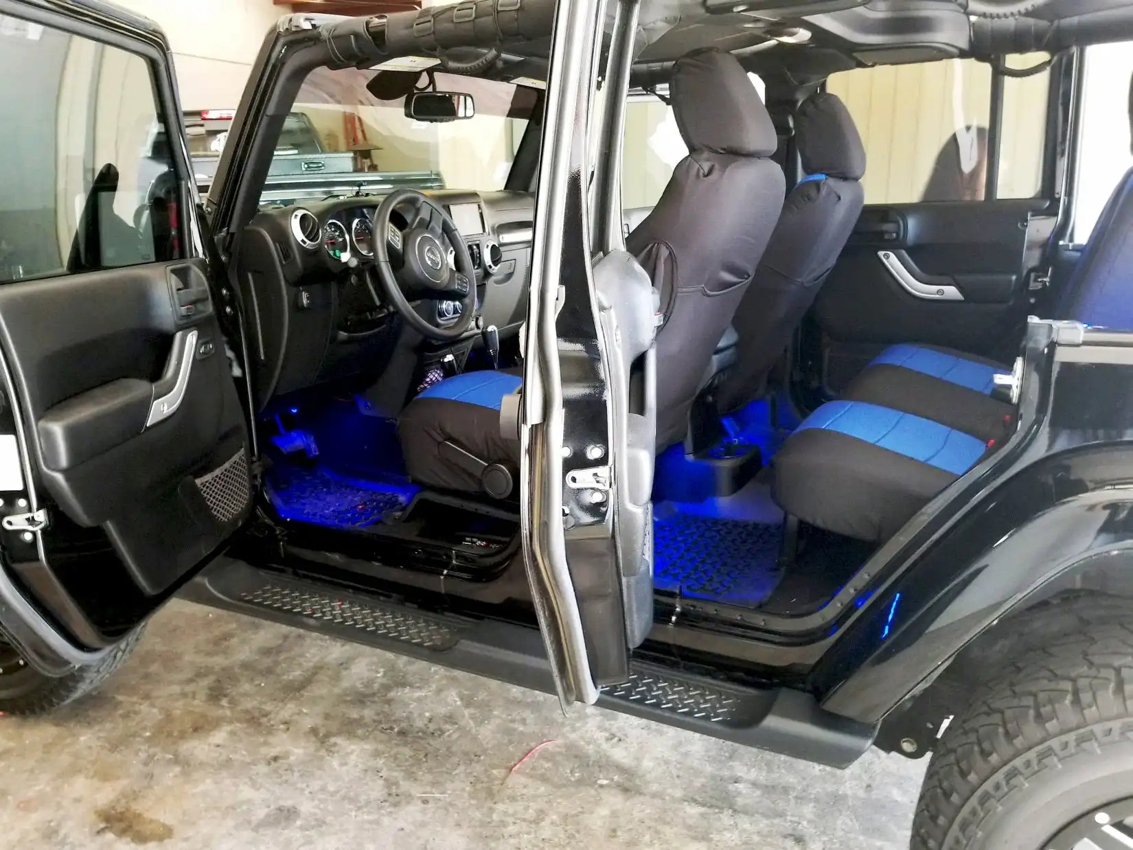 Jeep Wrangler JL/Gladiator JT ORACLE Ambient LED Lighting Footwell Kit - Image 14
