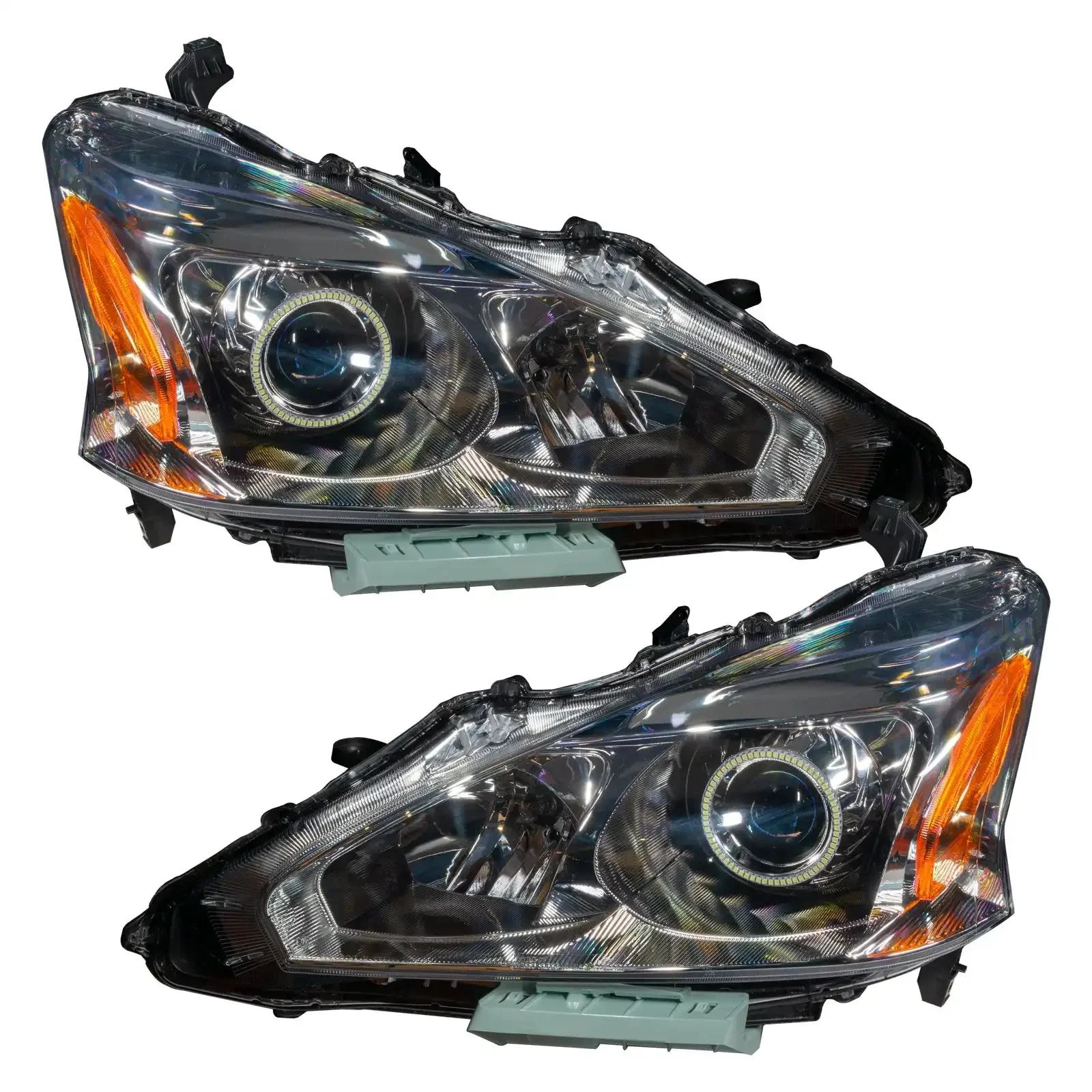 ORACLE Lighting 2013-2015 Nissan Altima Sedan Pre-Assembled Halo Headlights - (Halogen) - Image 2