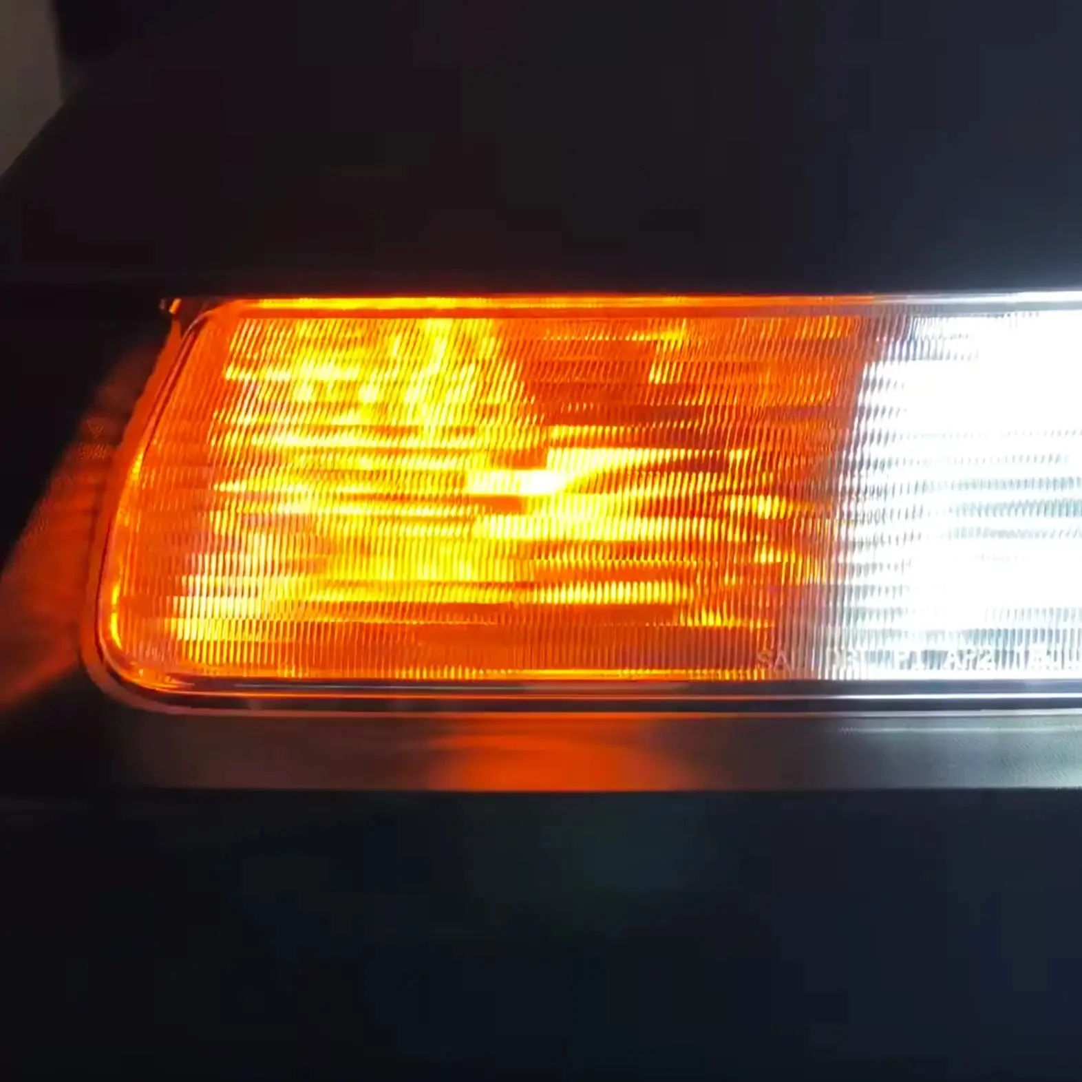ORACLE Lighting 2020-2024 Jeep Gladiator Sahara & Rubicon Front Turn Signal Bulb (Single) - Image 3