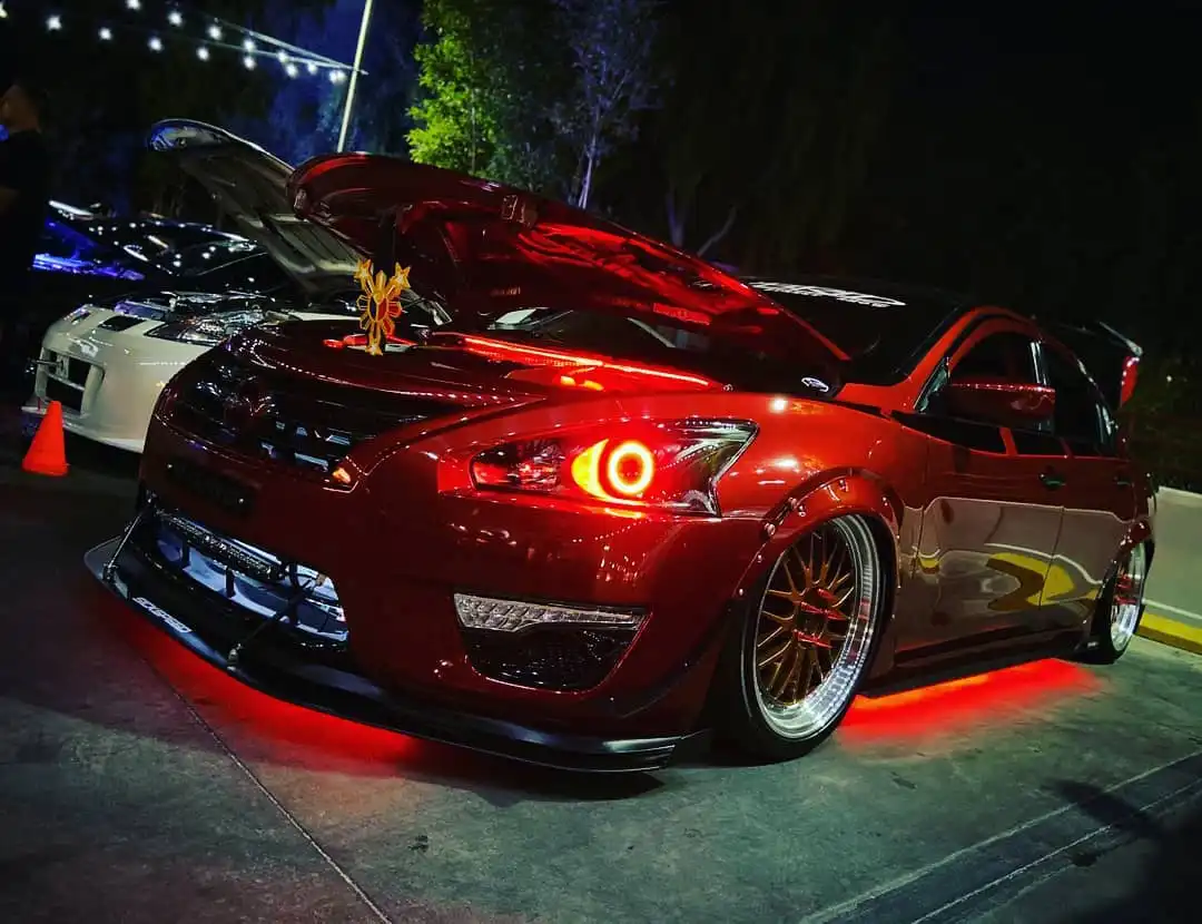 ORACLE Engine Bay LED Flexible Strip Lighting Kit - Image 15