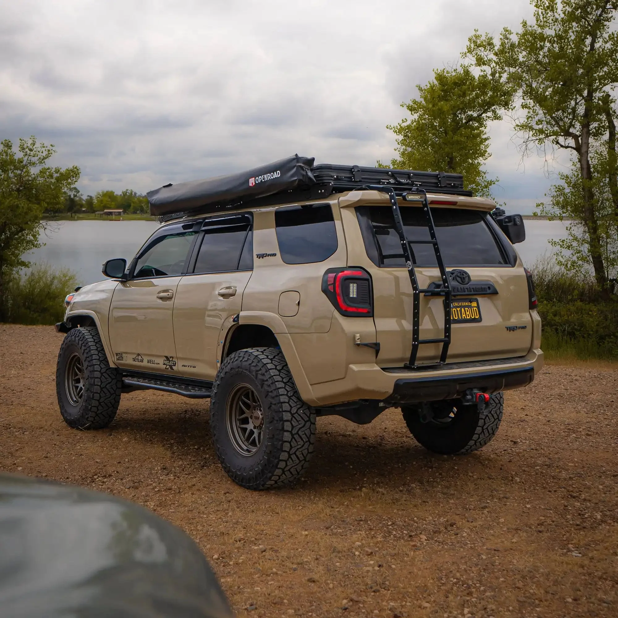 ORACLE Lighting Flush Style (Lensless) LED Tail Lights for 2014-2024 Toyota 4Runner - Image 5