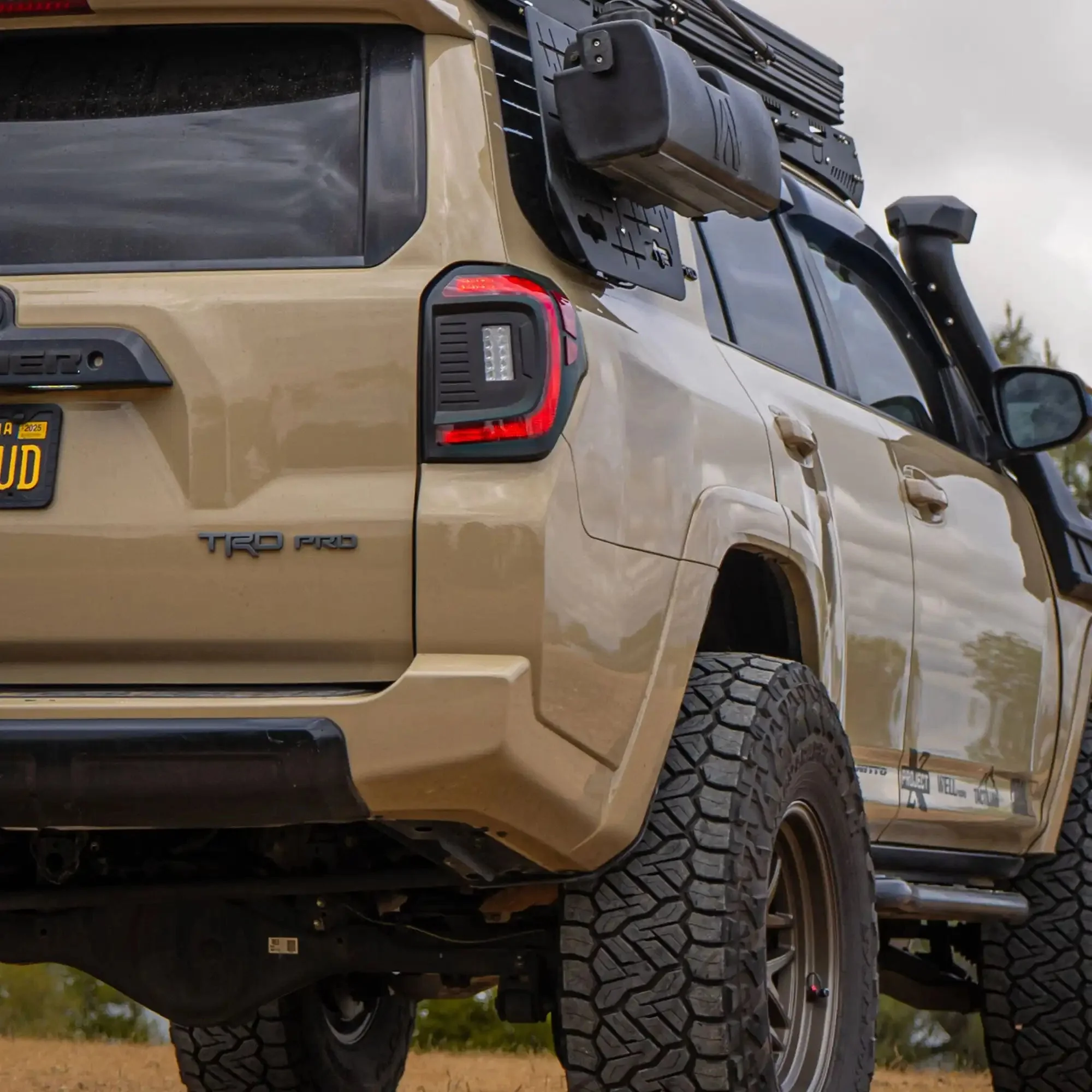 ORACLE Lighting Flush Style (Lensless) LED Tail Lights for 2014-2024 Toyota 4Runner - Image 8