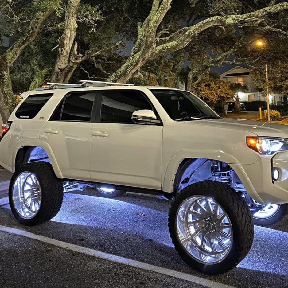 ORACLE Lighting LED Illuminated Wheel Rings - Single / Double Row LED - Image 18