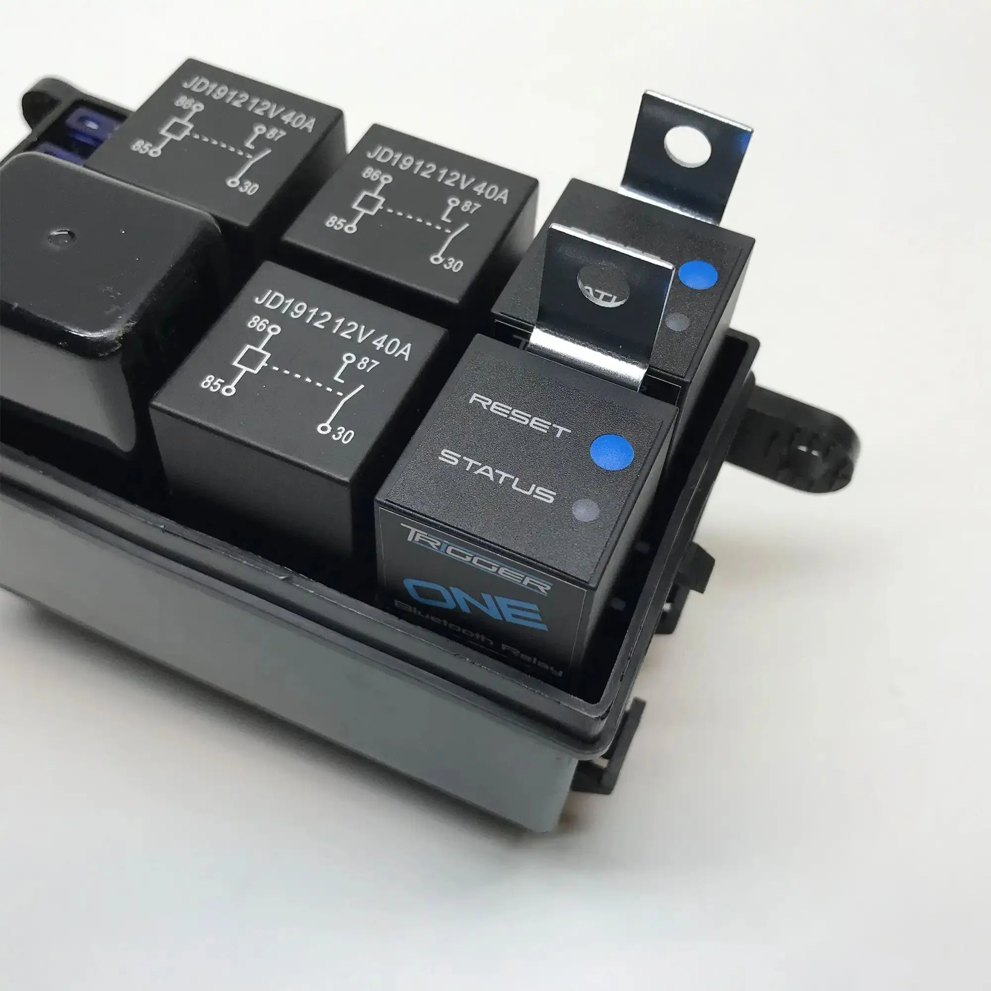 TRIGGER ONE Bluetooth Solid State Relay - Image 3